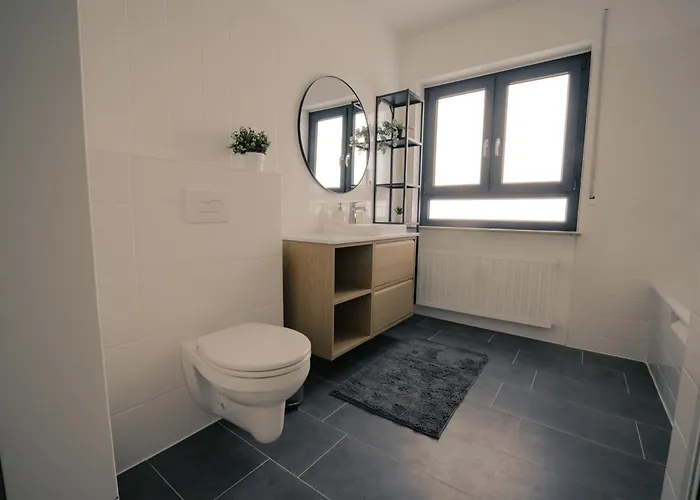 Mit Ladesaeule & Balkon Apartment *