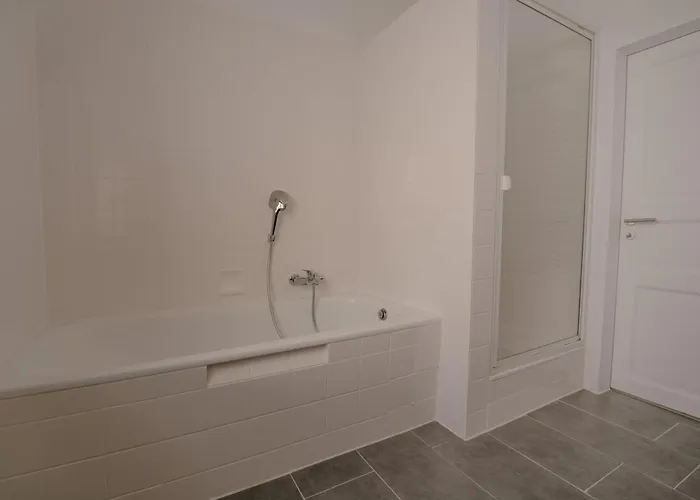 Mit Ladesaeule & Balkon * Kassel